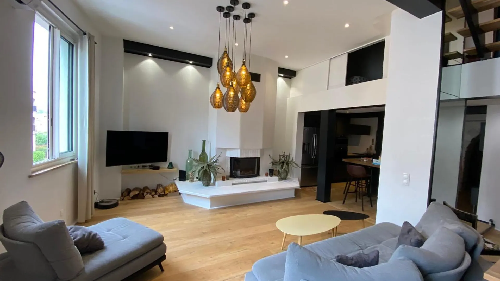 06Bx Superb Loft - 100M2 - 6 People Daire Nice